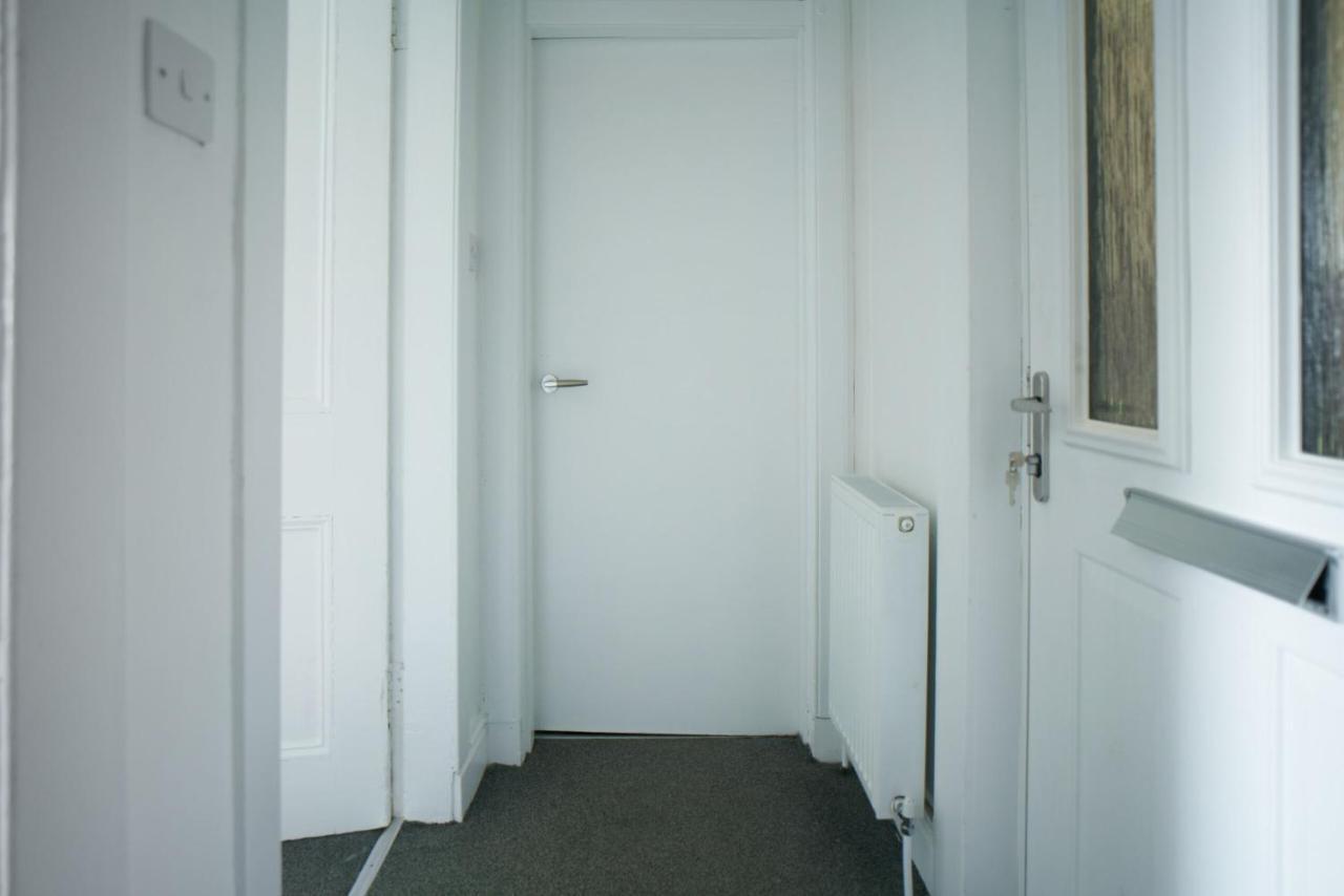 דאמברטון Meadow Apartment מראה חיצוני תמונה