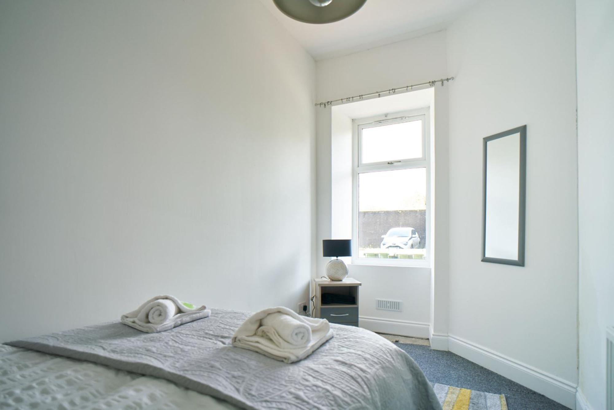 דאמברטון Meadow Apartment חדר תמונה
